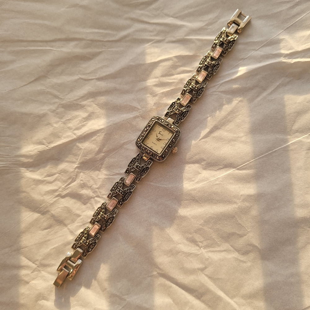 Sachi Women's Watch Silver Quartz Rhinestone DOESN'T WORK